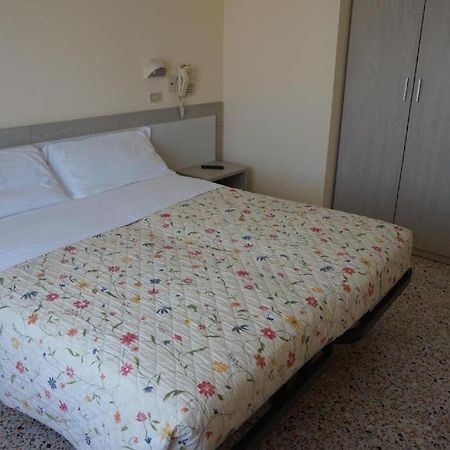 Hotel Ines Cesenatico Eksteriør billede