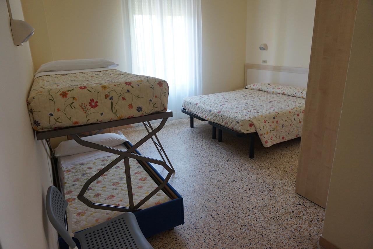 Hotel Ines Cesenatico Eksteriør billede